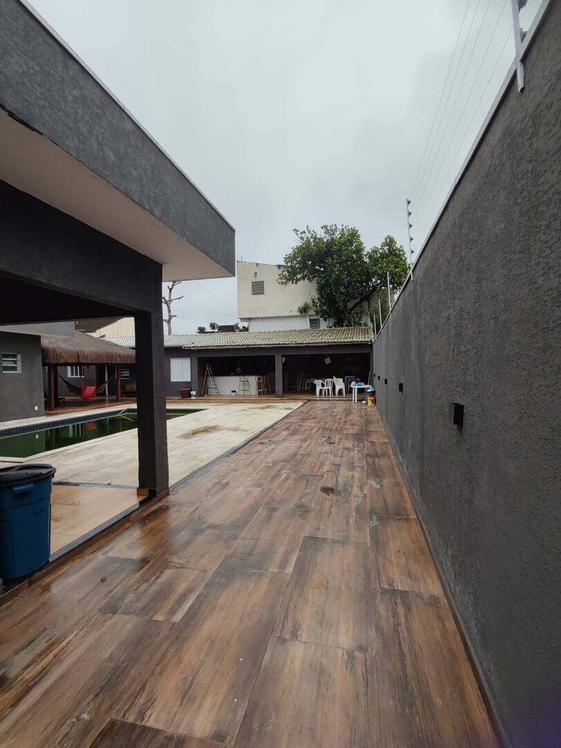 #346 - Casa de Rua para Temporada em Guarujá - SP