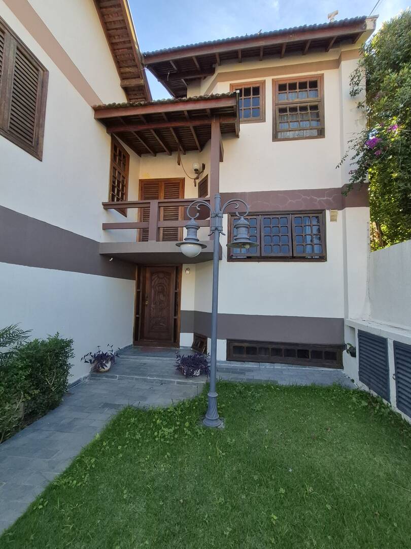 #347 - Casa de Rua para Temporada em Campinas - SP