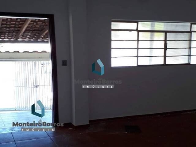 Casa de Rua para Venda em Campinas - 4