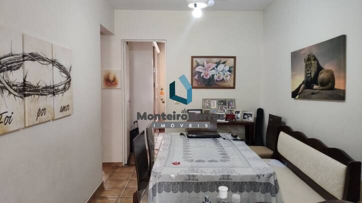 Casa para alugar com 5 quartos, 120m² - Foto 4