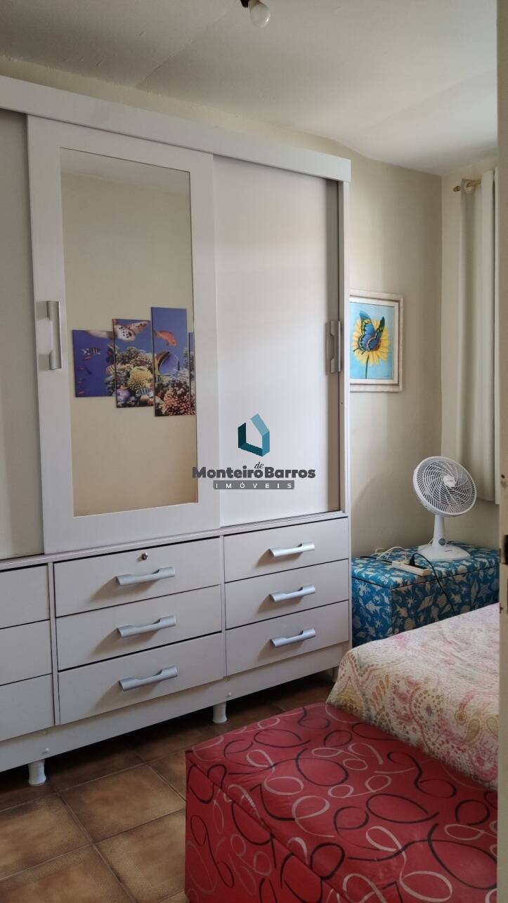 Casa para alugar com 5 quartos, 120m² - Foto 8