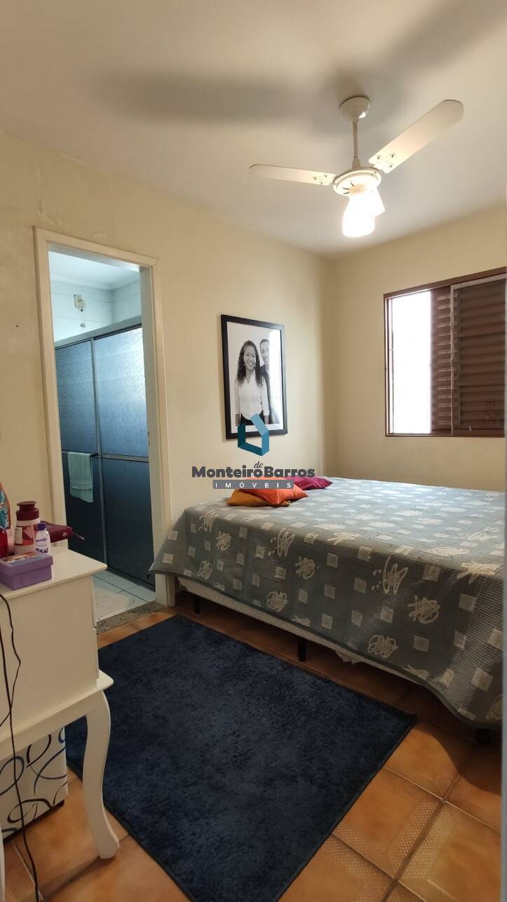 Casa para alugar com 5 quartos, 120m² - Foto 13