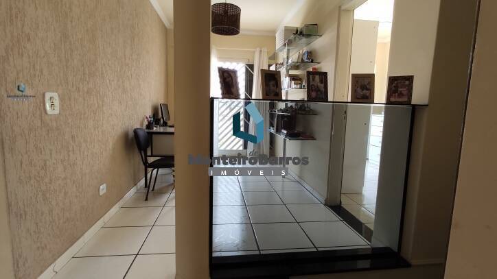 Casa, 3 quartos, 235 m² - Foto 12