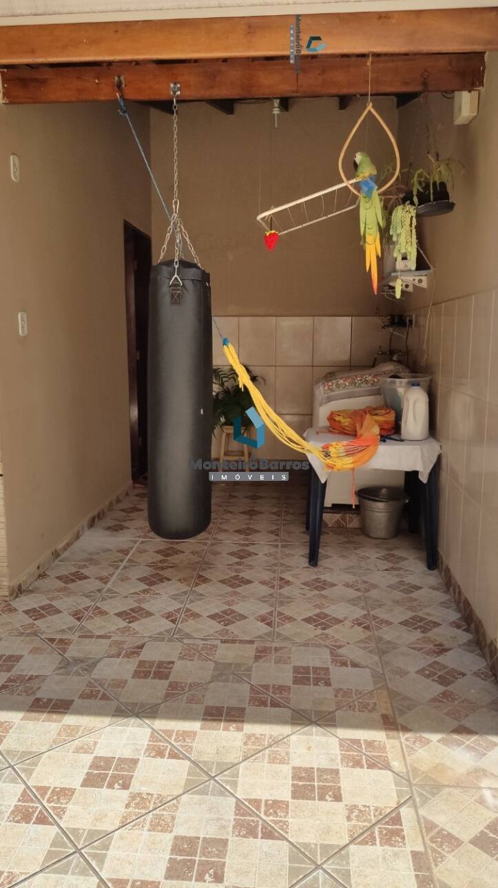 Casa, 3 quartos, 235 m² - Foto 42