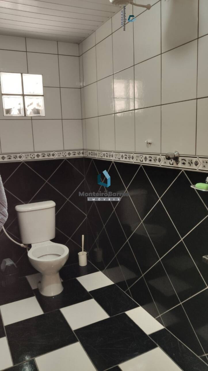 Casa, 3 quartos, 235 m² - Foto 43