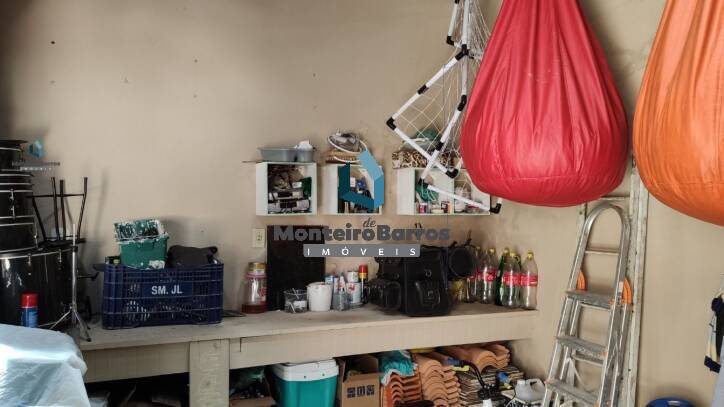 Casa, 3 quartos, 235 m² - Foto 44