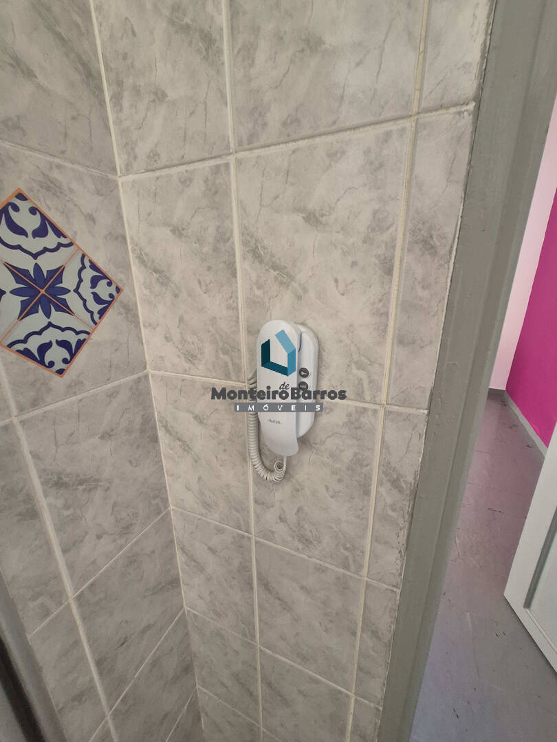Casa para alugar com 1 quarto, 40m² - Foto 10