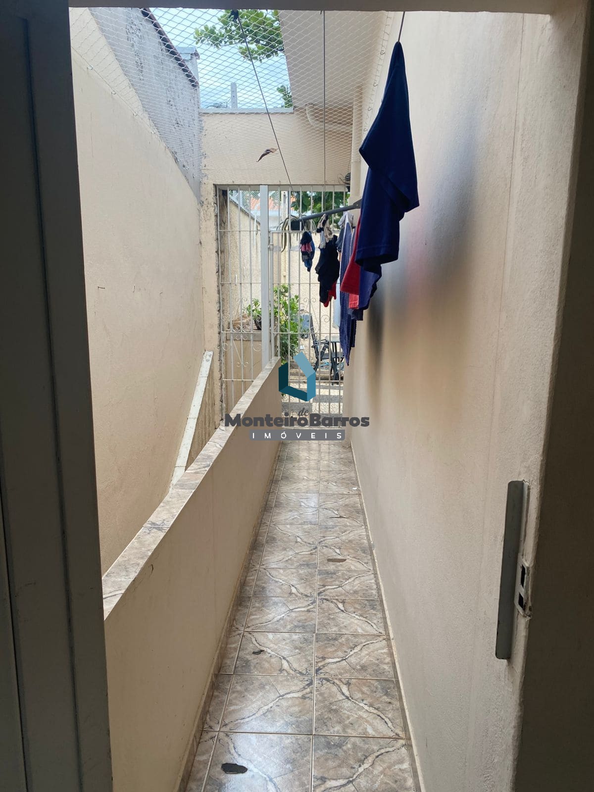 Casa para alugar com 3 quartos, 258m² - Foto 14