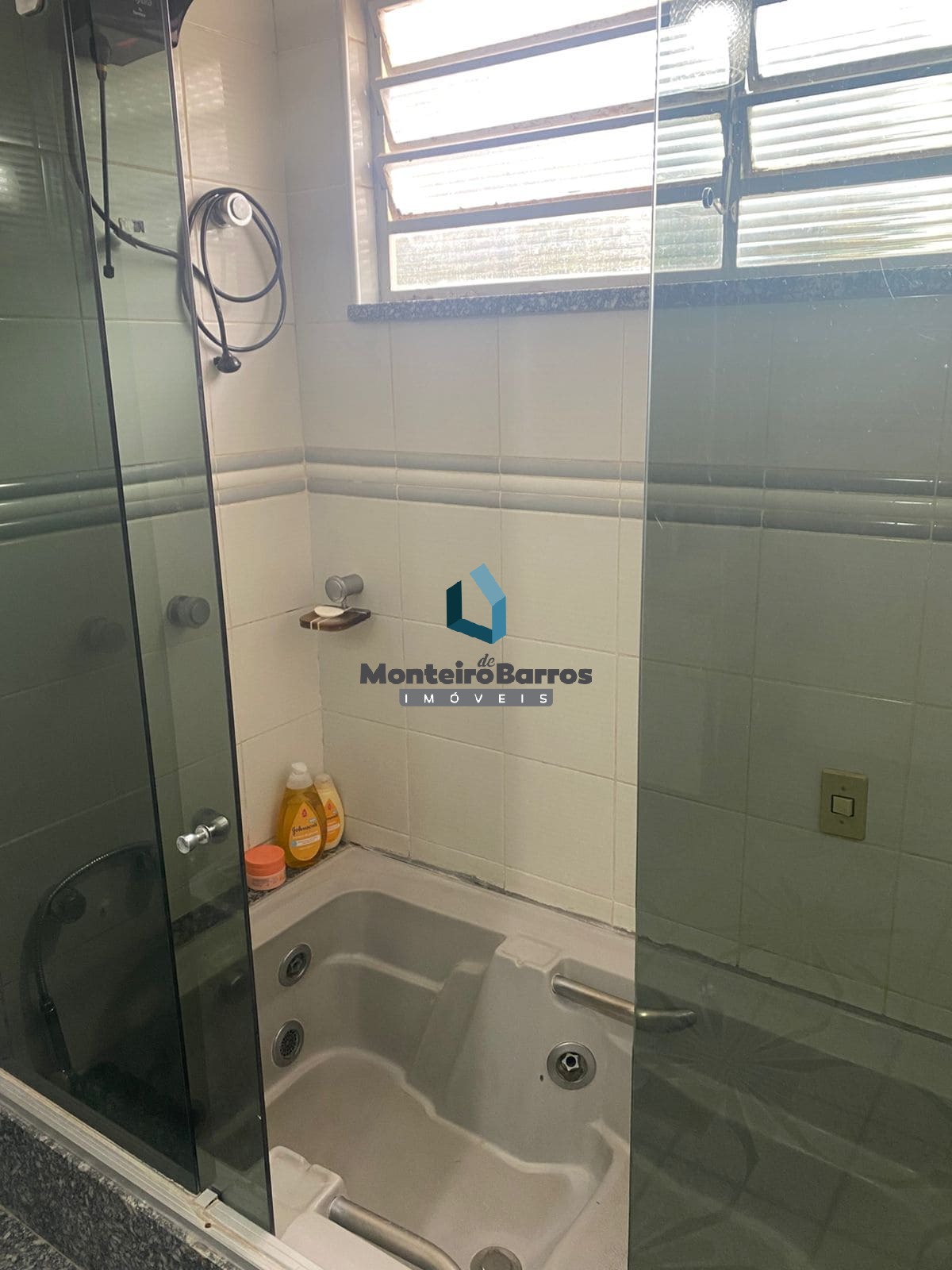 Casa para alugar com 3 quartos, 258m² - Foto 21