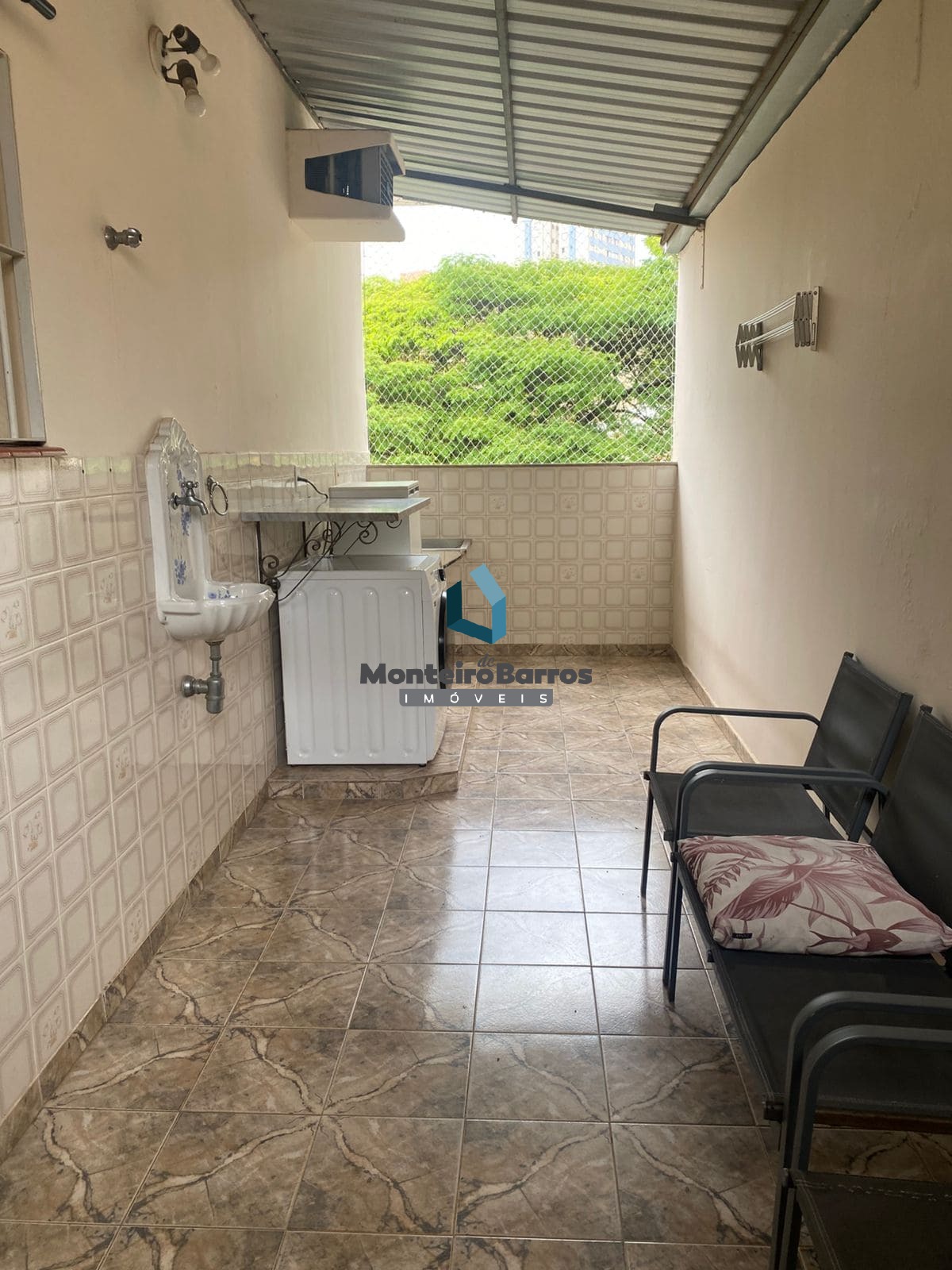 Casa para alugar com 3 quartos, 258m² - Foto 47