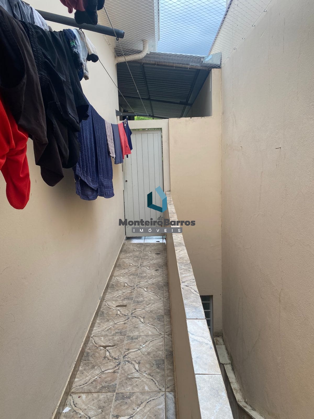 Casa para alugar com 3 quartos, 258m² - Foto 33