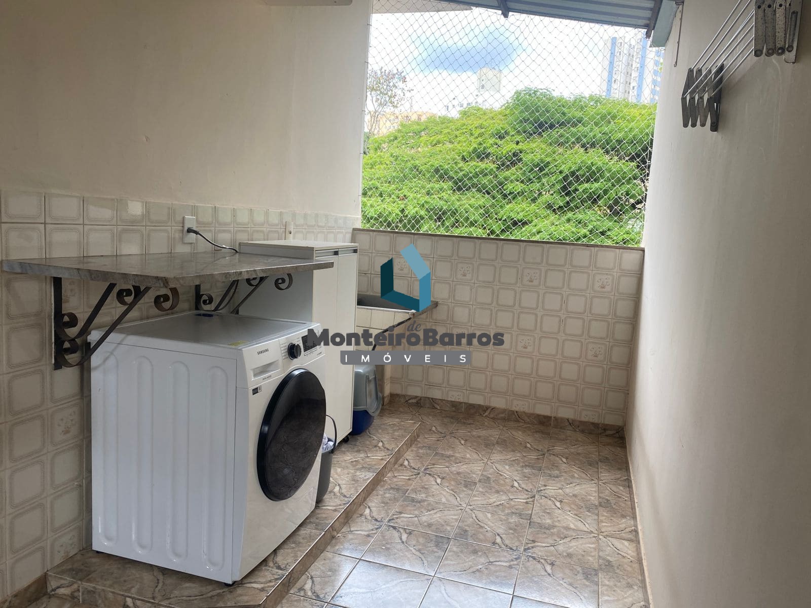 Casa para alugar com 3 quartos, 258m² - Foto 48